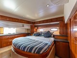 CARVER 396 VIP Cabin